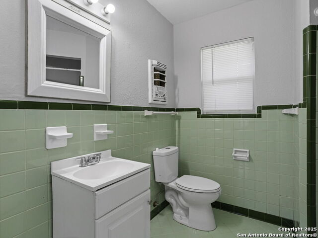 Image 13 of 16 For 614 Karen