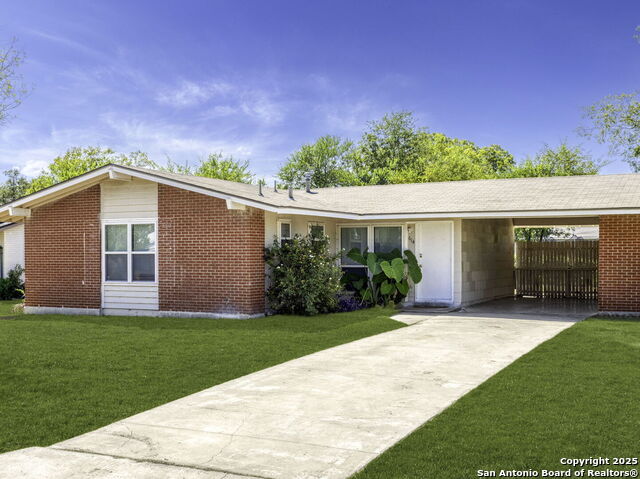 Image 2 of 16 For 614 Karen