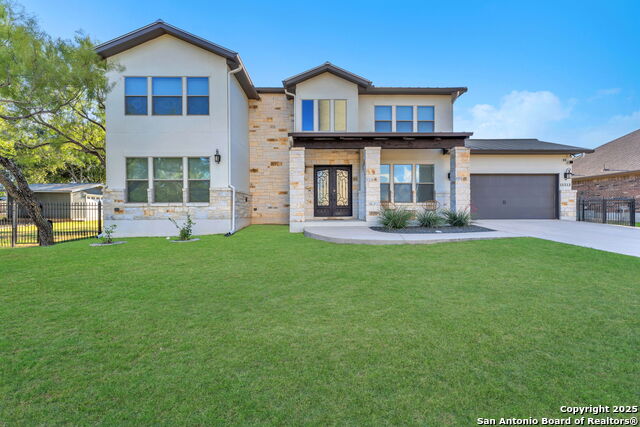 Listing photo id 0 for 15513 Hill Ln