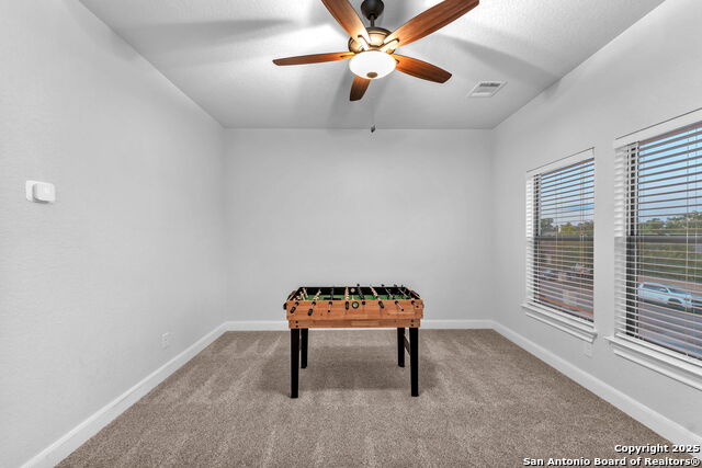 Listing photo id 34 for 15513 Hill Ln