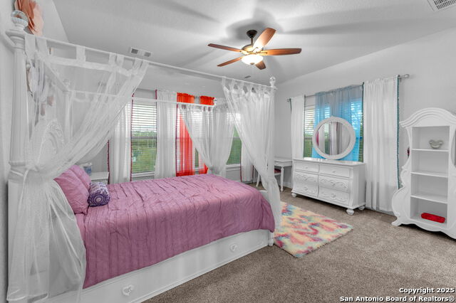 Listing photo id 39 for 15513 Hill Ln
