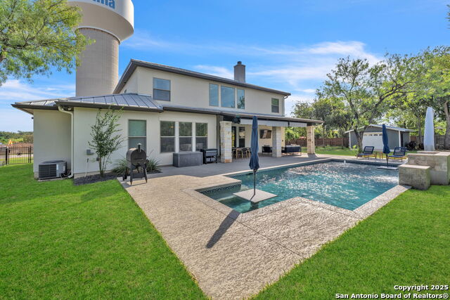 Listing photo id 53 for 15513 Hill Ln