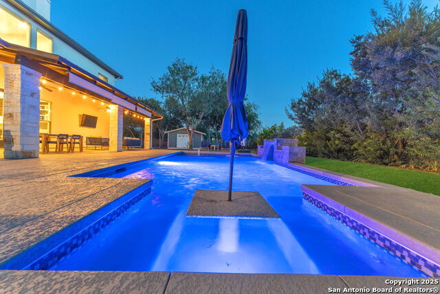 Listing photo id 64 for 15513 Hill Ln