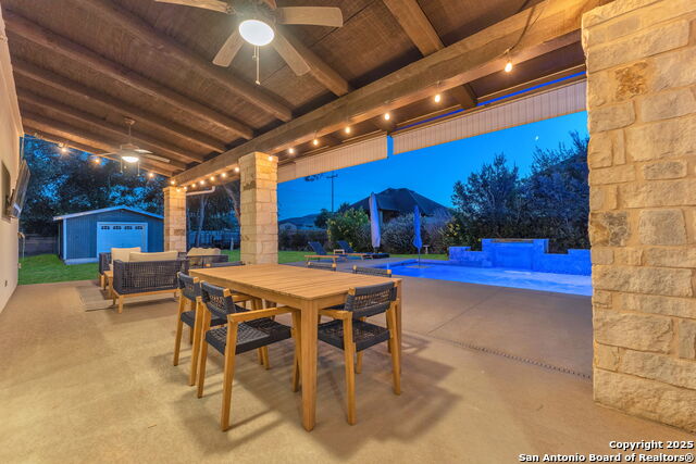 Listing photo id 68 for 15513 Hill Ln