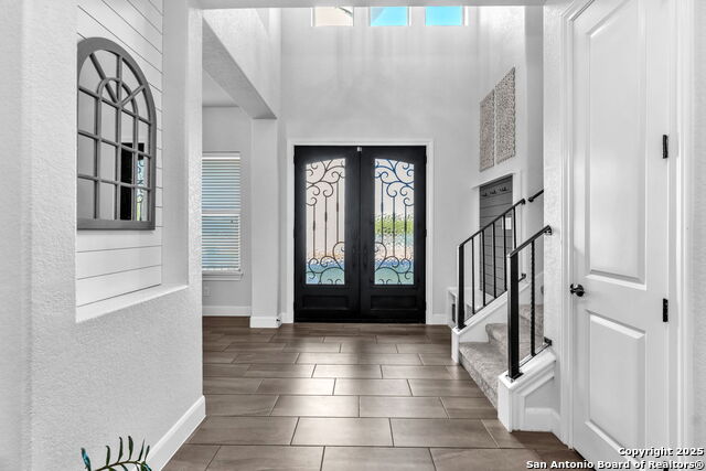 Listing photo id 6 for 15513 Hill Ln