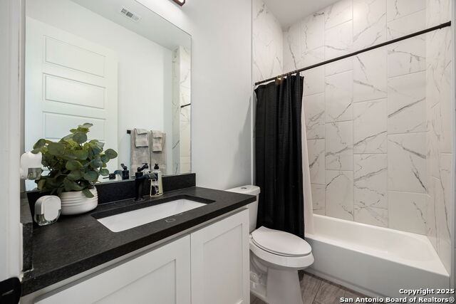 Image 23 of 54 For 1848 Private Road 2771