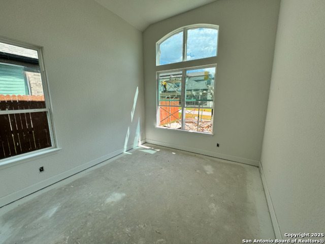 Image 14 of 43 For 178 Annette Drive