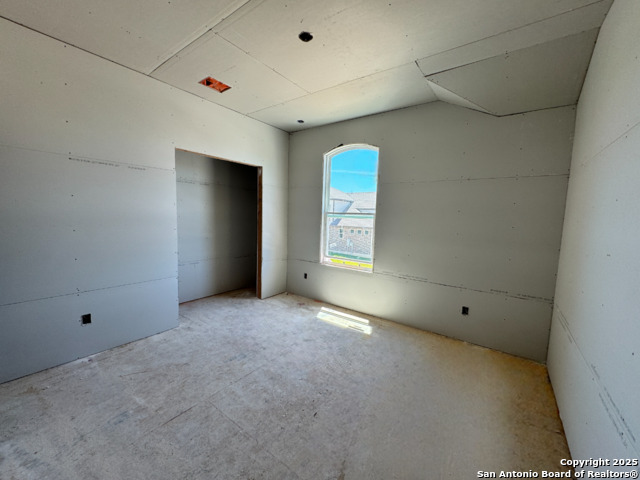 Image 31 of 43 For 178 Annette Drive