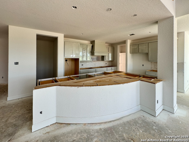 Image 7 of 43 For 178 Annette Drive