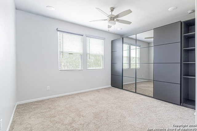 Image 14 of 28 For 3833 Ivy Path