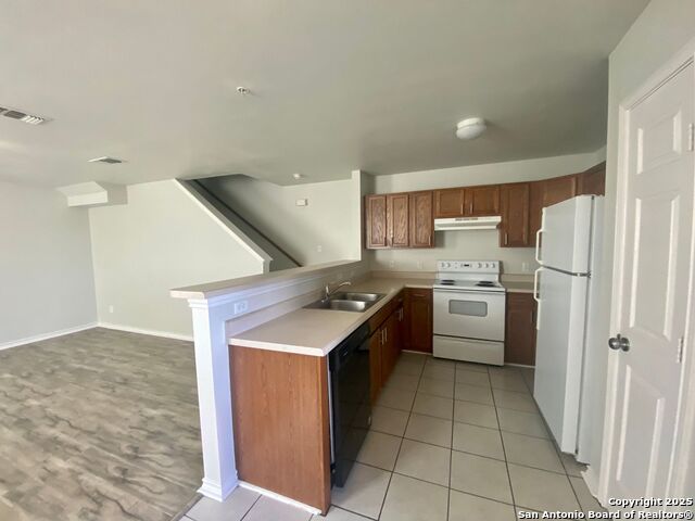 Image 6 of 21 For 10018 Vasso View 4