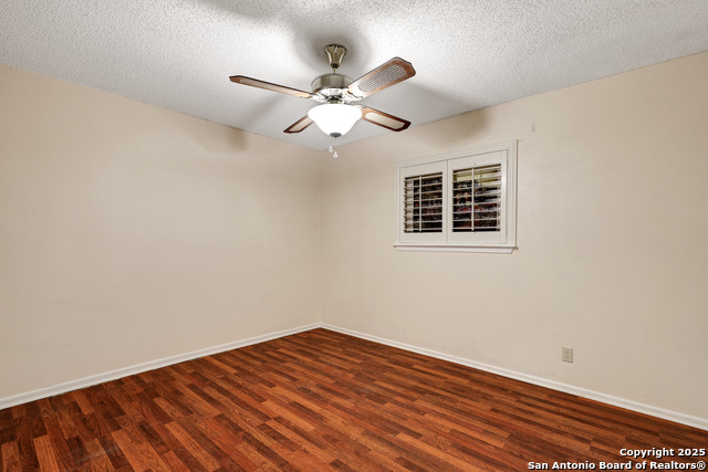 Image 26 of 34 For 4439 Greystone