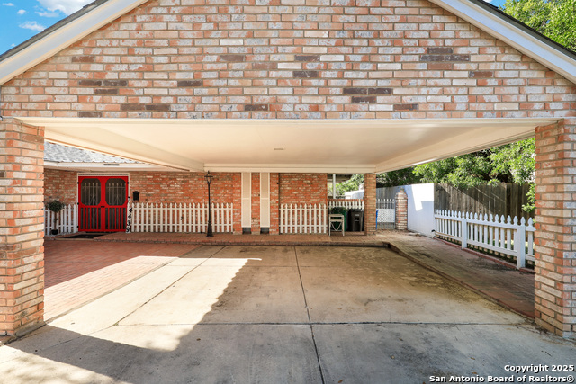 Image 6 of 34 For 4439 Greystone