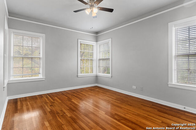 Image 13 of 14 For 336 East Lullwood Ave 4