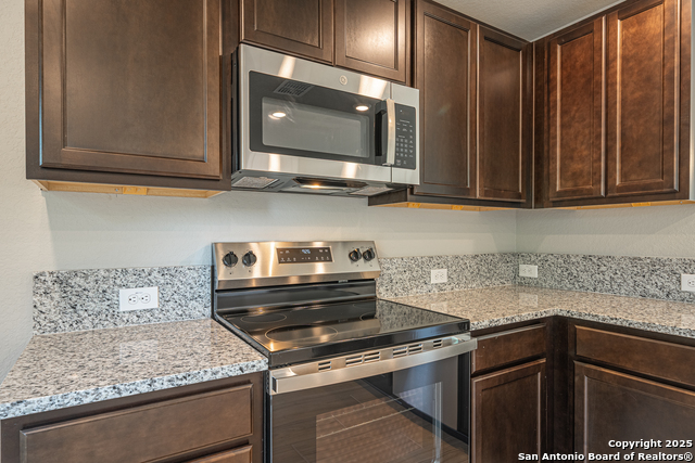 Image 10 of 30 For 324 Mar Hill