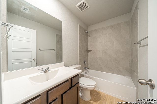 Image 18 of 30 For 324 Mar Hill