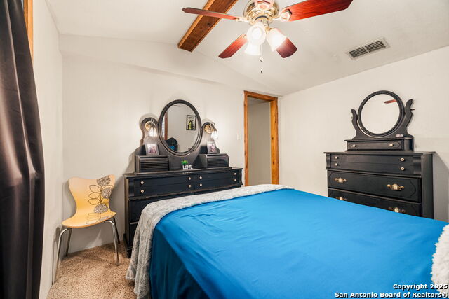 Listing photo id 19 for 176 Deep Woods Drive