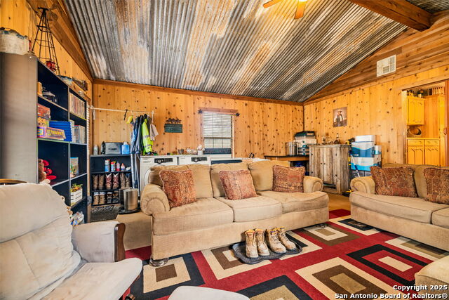 Listing photo id 21 for 176 Deep Woods Drive