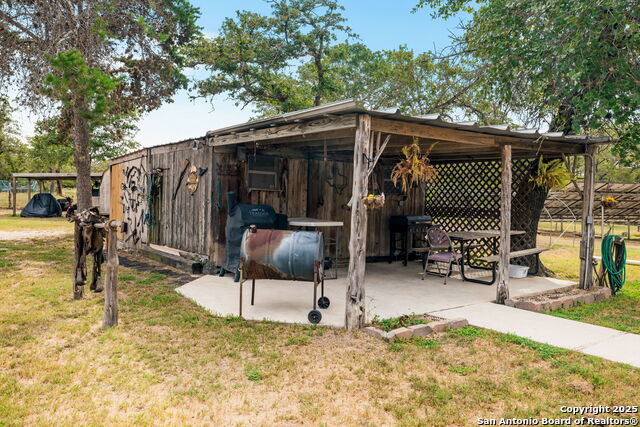 Listing photo id 28 for 176 Deep Woods Drive