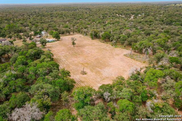 Listing photo id 38 for 176 Deep Woods Drive