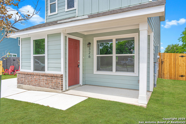 Image 2 of 31 For 326 Mar Hill