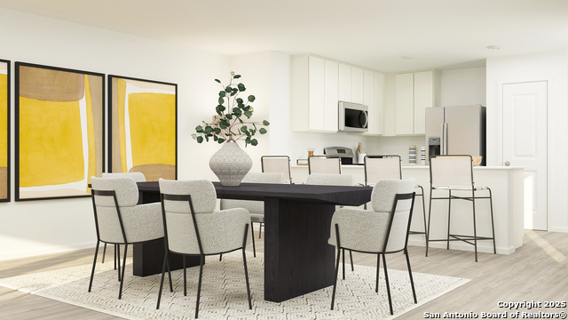 Listing photo id 11 for 13170 Roadrunner St