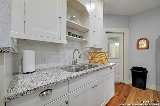 Image 8 of 10 For 240 Claremont