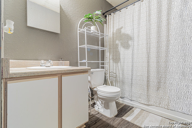 Image 18 of 23 For 8910 Rhoda  