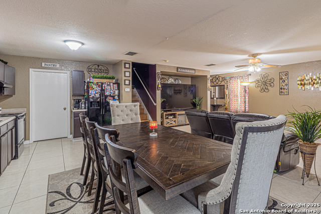 Image 5 of 23 For 8910 Rhoda  