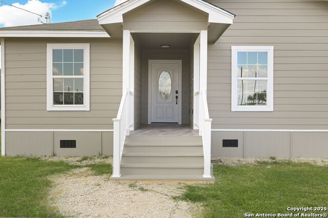 Image 3 of 25 For 13021 Prosperidad Ln