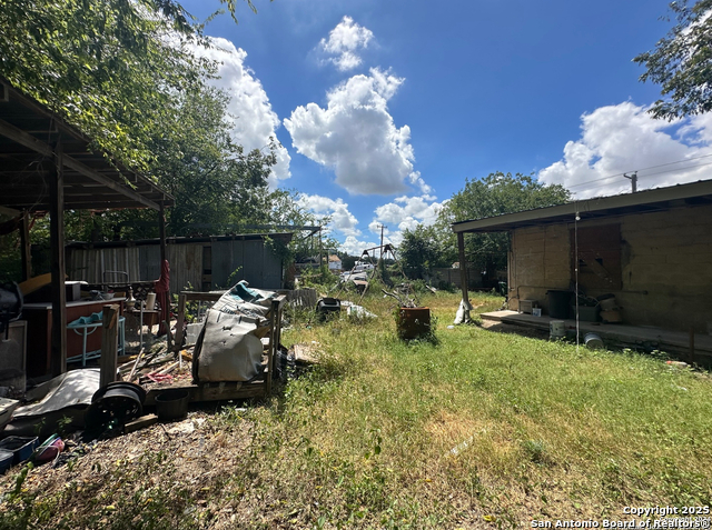 Image 6 of 17 For 5310 S Flores