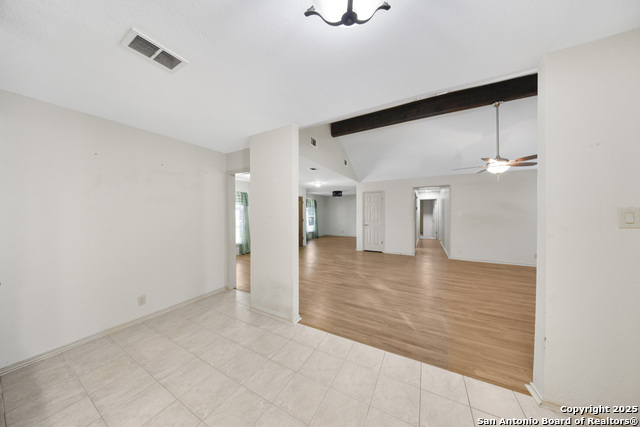 Listing photo id 15 for 7614 Creek Trail