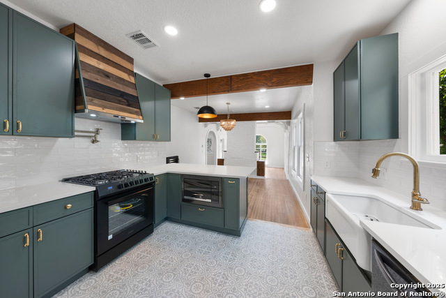 Image 7 of 29 For 331 Furr Dr  