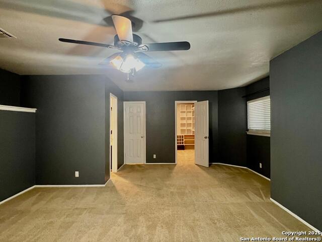 Listing photo id 17 for 2507 Woodline St