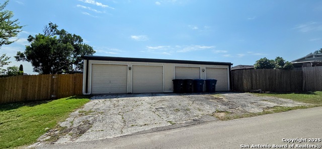 Image 15 of 15 For 4013 Burning Tree