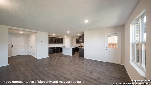 Image 5 of 30 For 22823 Tee Shot