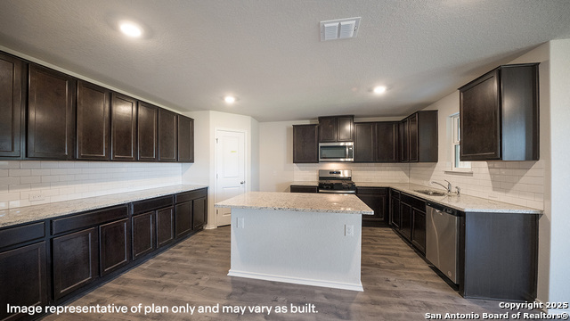 Image 9 of 30 For 22823 Tee Shot