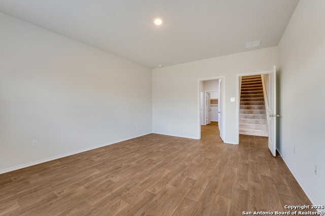 Image 11 of 29 For 2887 Panther Spring