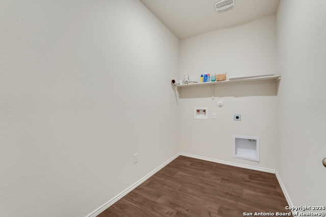 Image 24 of 29 For 2887 Panther Spring