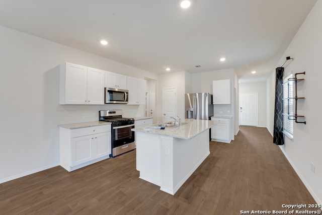 Image 5 of 29 For 2887 Panther Spring