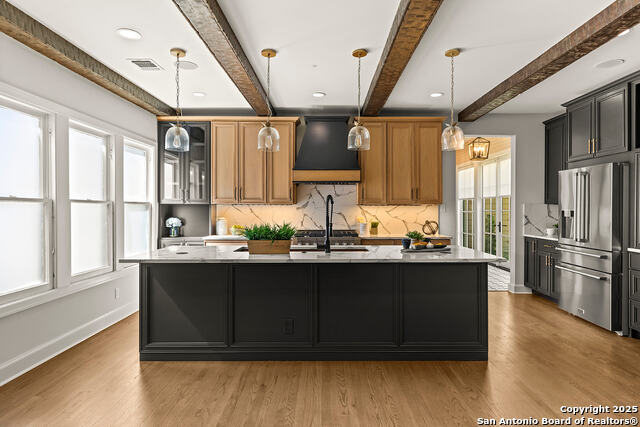 Image 19 of 50 For 215 Rosewood E