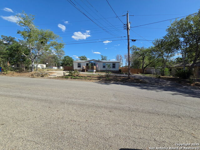 Image 15 of 15 For 625 Avenue D