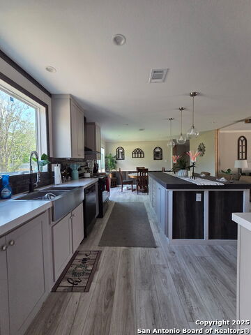 Image 6 of 15 For 625 Avenue D
