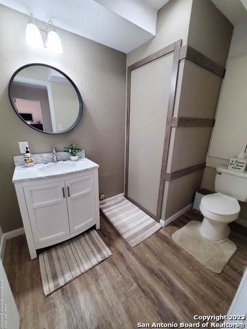 Image 25 of 39 For 14526 Majestic Prince St