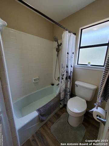 Image 33 of 39 For 14526 Majestic Prince St