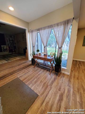 Image 7 of 39 For 14526 Majestic Prince St