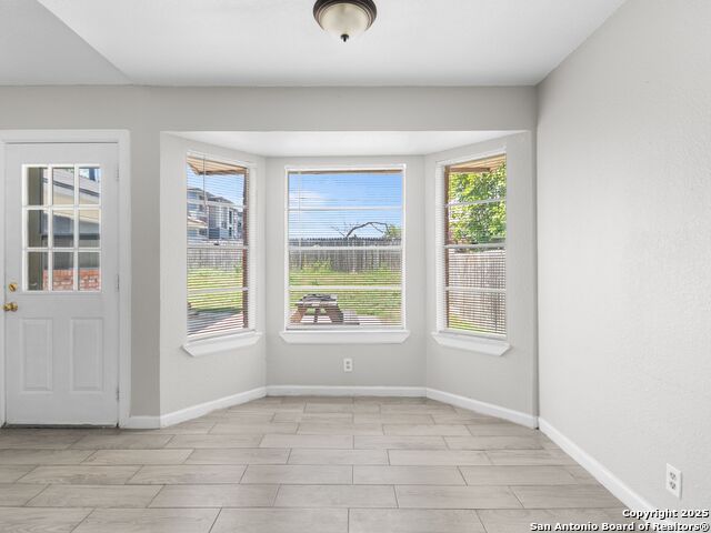 Image 15 of 28 For 6827 Brookport