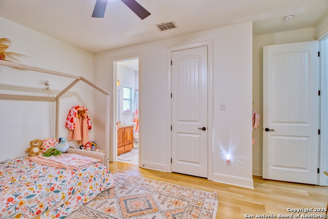 Listing photo id 26 for 113 Elk Run  