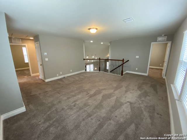 Listing photo id 10 for 27447 Rio Cir