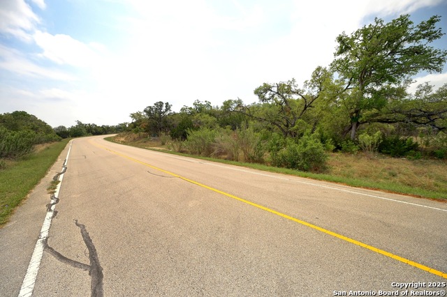 Listing photo id 15 for 2231 San Jose